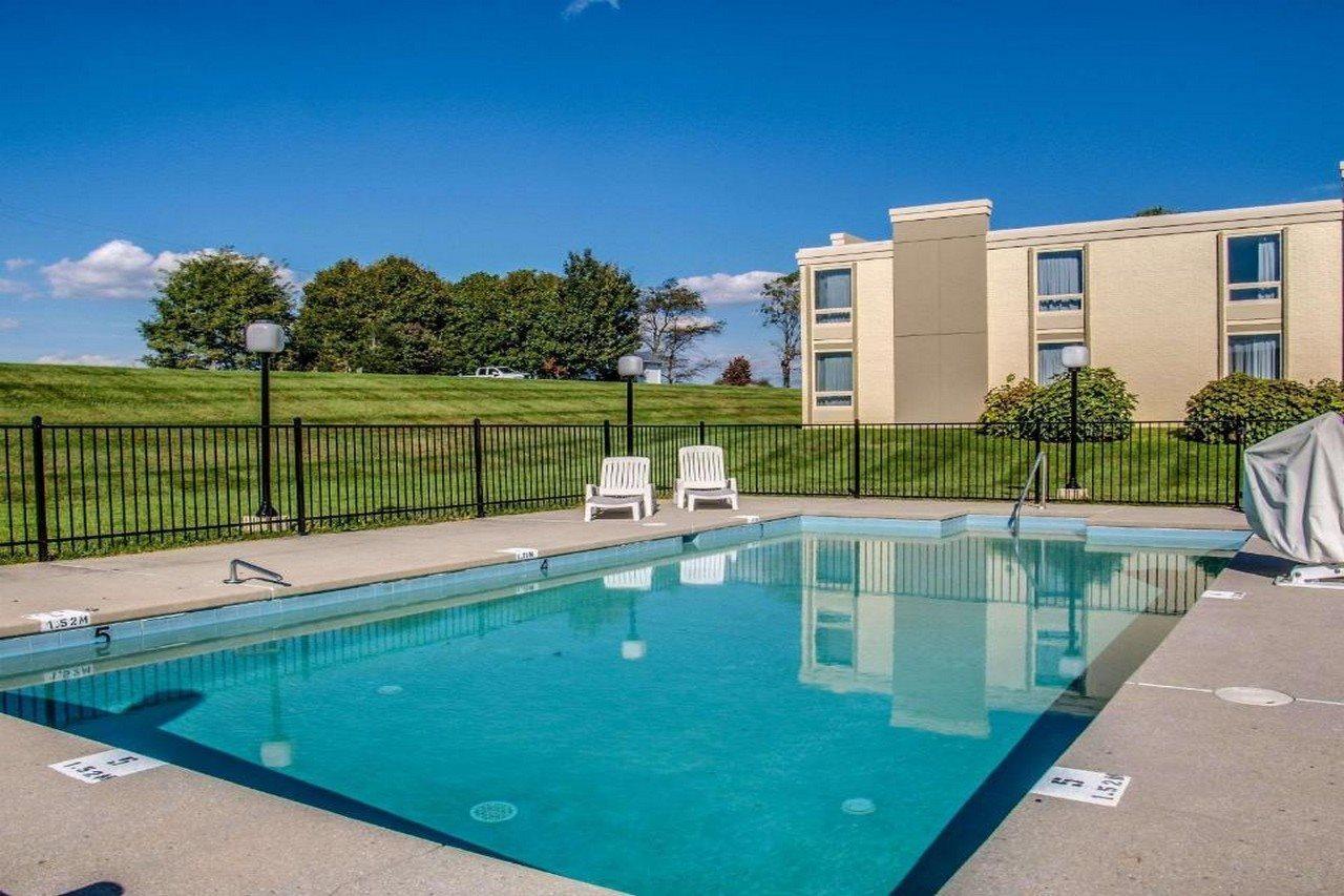 Comfort Inn Wytheville Exterior photo